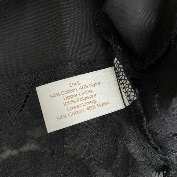 Decree Women’s Lace Crop Top Size S - Picture 10 of 10